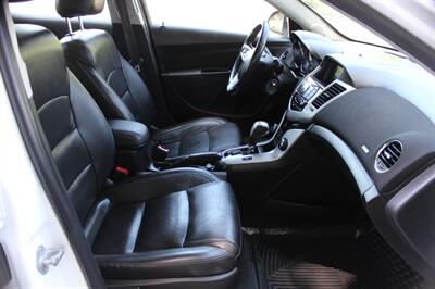 2013 Chevrolet Cruze 2LT Auto - Photo 17 - Salem, OR 97317