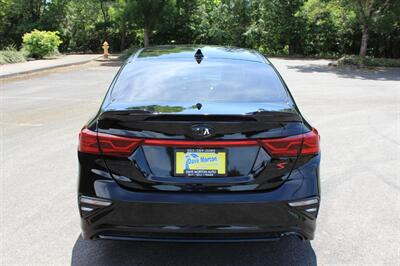 2019 Kia Forte S   - Photo 8 - Salem, OR 97317
