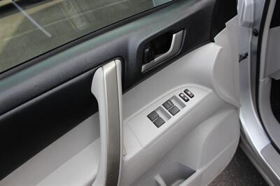 2013 Toyota Highlander   - Photo 11 - Salem, OR 97317