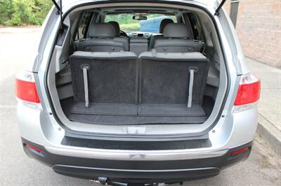 2013 Toyota Highlander   - Photo 16 - Salem, OR 97317