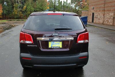 2013 Kia Sorento LX   - Photo 8 - Salem, OR 97317