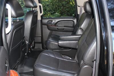 2013 Chevrolet Suburban LTZ   - Photo 12 - Salem, OR 97317