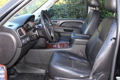 2013 Chevrolet Suburban LTZ   - Photo 10 - Salem, OR 97317