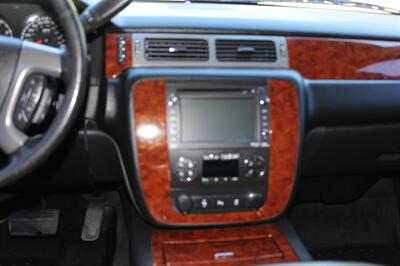 2013 Chevrolet Suburban LTZ   - Photo 13 - Salem, OR 97317