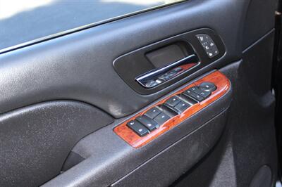 2013 Chevrolet Suburban LTZ   - Photo 11 - Salem, OR 97317