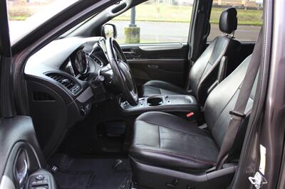 2018 Dodge Grand Caravan GT   - Photo 10 - Salem, OR 97317
