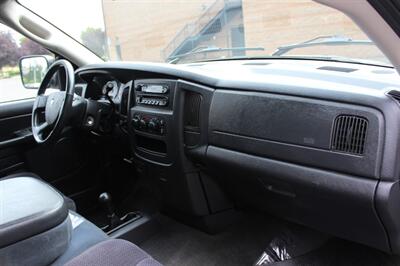 2004 Dodge Ram 3500 Quad Cab SLT   - Photo 18 - Salem, OR 97317