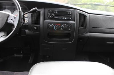 2004 Dodge Ram 3500 Quad Cab SLT   - Photo 14 - Salem, OR 97317