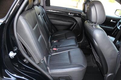 2014 Kia Sorento SX - Photo 17 - Salem, OR 97317