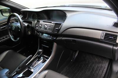 2016 Honda Accord Sport   - Photo 16 - Salem, OR 97317