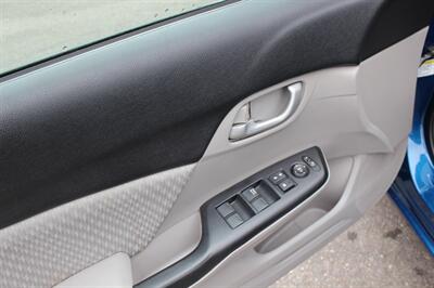 2014 Honda Civic LX - Photo 11 - Salem, OR 97317