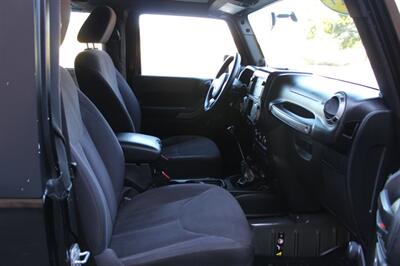 2014 Jeep Wrangler Sport S   - Photo 17 - Salem, OR 97317