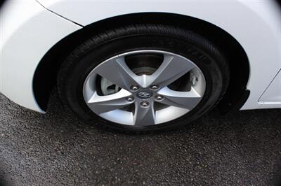 2013 Hyundai Elantra GLS - Photo 18 - Salem, OR 97317