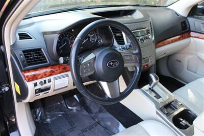 2010 Subaru Outback 2.5i Limited   - Photo 10 - Salem, OR 97317