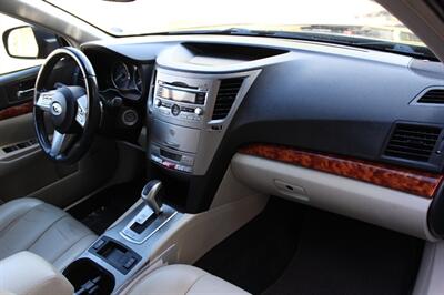 2010 Subaru Outback 2.5i Limited   - Photo 18 - Salem, OR 97317