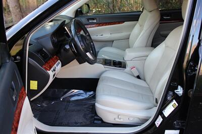 2010 Subaru Outback 2.5i Limited   - Photo 11 - Salem, OR 97317