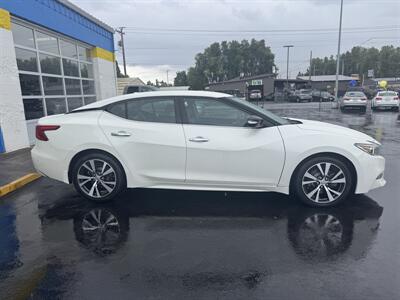 2017 Nissan Maxima 3.5 SV - Photo 4 - Salem, OR 97317