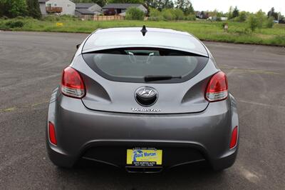 2012 Hyundai VELOSTER DCT   - Photo 8 - Salem, OR 97317