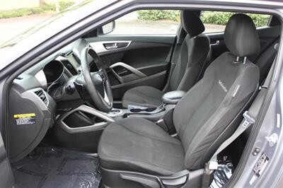 2012 Hyundai VELOSTER DCT   - Photo 10 - Salem, OR 97317