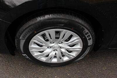 2012 Toyota Camry L   - Photo 18 - Salem, OR 97317