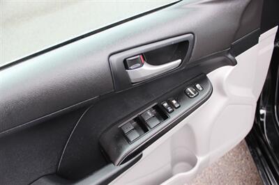 2012 Toyota Camry L   - Photo 11 - Salem, OR 97317