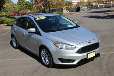 2016 Ford Focus SE   - Photo 1 - Salem, OR 97317