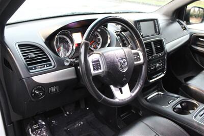 2016 Dodge Grand Caravan R/T - Photo 9 - Salem, OR 97317
