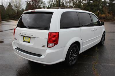 2016 Dodge Grand Caravan R/T - Photo 4 - Salem, OR 97317