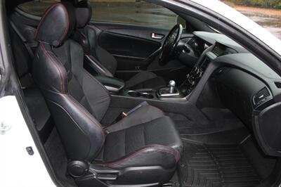 2015 Hyundai Genesis 3.8 R-Spec   - Photo 17 - Salem, OR 97317
