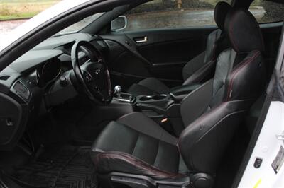 2015 Hyundai Genesis 3.8 R-Spec   - Photo 11 - Salem, OR 97317