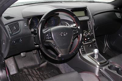 2015 Hyundai Genesis 3.8 R-Spec   - Photo 9 - Salem, OR 97317