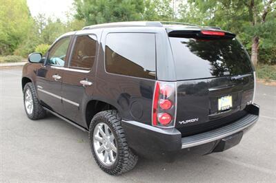 2013 GMC Yukon Denali   - Photo 3 - Salem, OR 97317