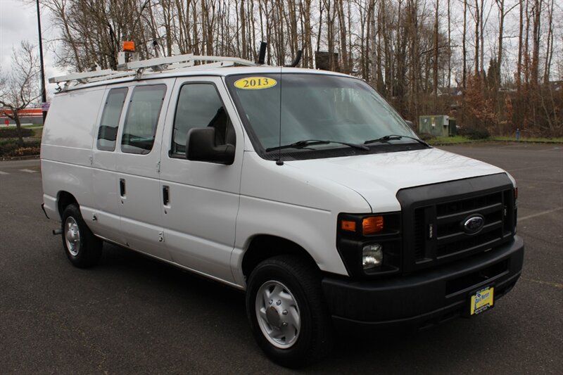 2013 Ford E-Series Econoline Van Commercial