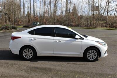 2019 Hyundai Accent SE - Photo 5 - Salem, OR 97317