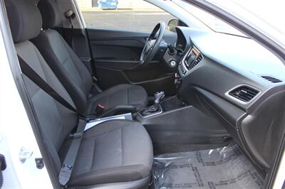 2019 Hyundai Accent SE - Photo 17 - Salem, OR 97317