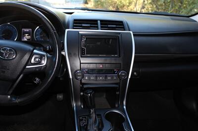 2017 Toyota Camry XLE   - Photo 14 - Salem, OR 97317