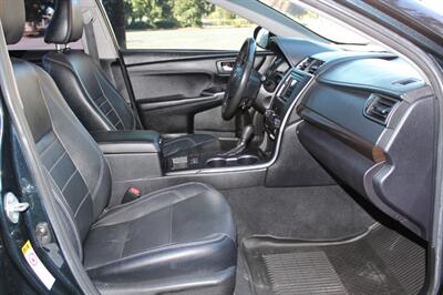 2017 Toyota Camry XLE   - Photo 17 - Salem, OR 97317