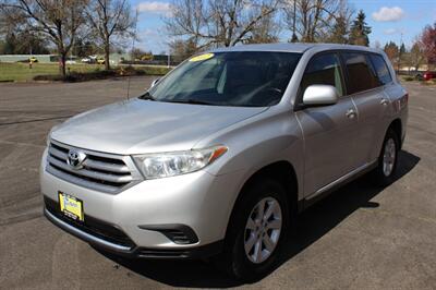 2012 Toyota Highlander SE   - Photo 2 - Salem, OR 97317