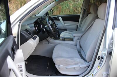 2012 Toyota Highlander SE   - Photo 10 - Salem, OR 97317