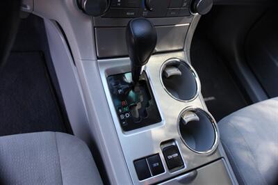 2012 Toyota Highlander SE   - Photo 12 - Salem, OR 97317