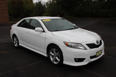 2011 Toyota Camry SE V6   - Photo 1 - Salem, OR 97317