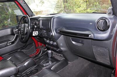 2012 Jeep Wrangler Unlimited Sahara   - Photo 20 - Salem, OR 97317