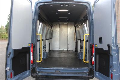 2020 Ford Transit 250 - Photo 13 - Salem, OR 97317