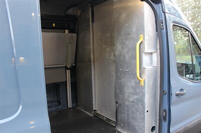 2020 Ford Transit 250 - Photo 14 - Salem, OR 97317
