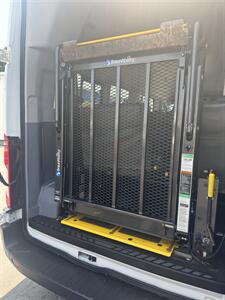 2016 Ford Transit 350 HD XLT - Photo 6 - Salem, OR 97317