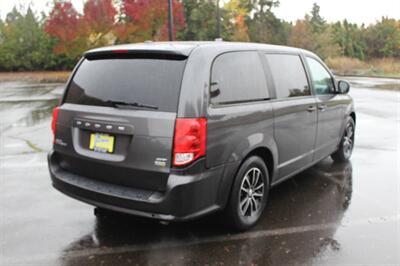 2018 Dodge Grand Caravan GT   - Photo 4 - Salem, OR 97317