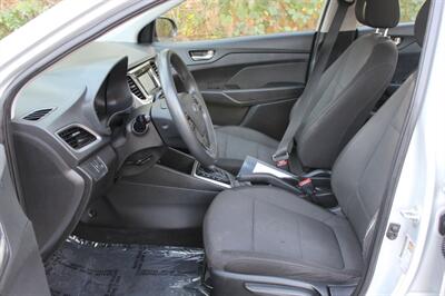 2020 Hyundai Accent SE   - Photo 10 - Salem, OR 97317