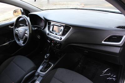 2020 Hyundai Accent SE   - Photo 16 - Salem, OR 97317
