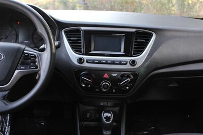 2020 Hyundai Accent SE   - Photo 14 - Salem, OR 97317