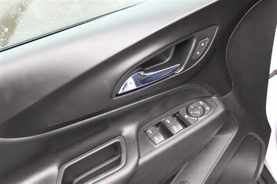 2018 Chevrolet Equinox LT   - Photo 11 - Salem, OR 97317